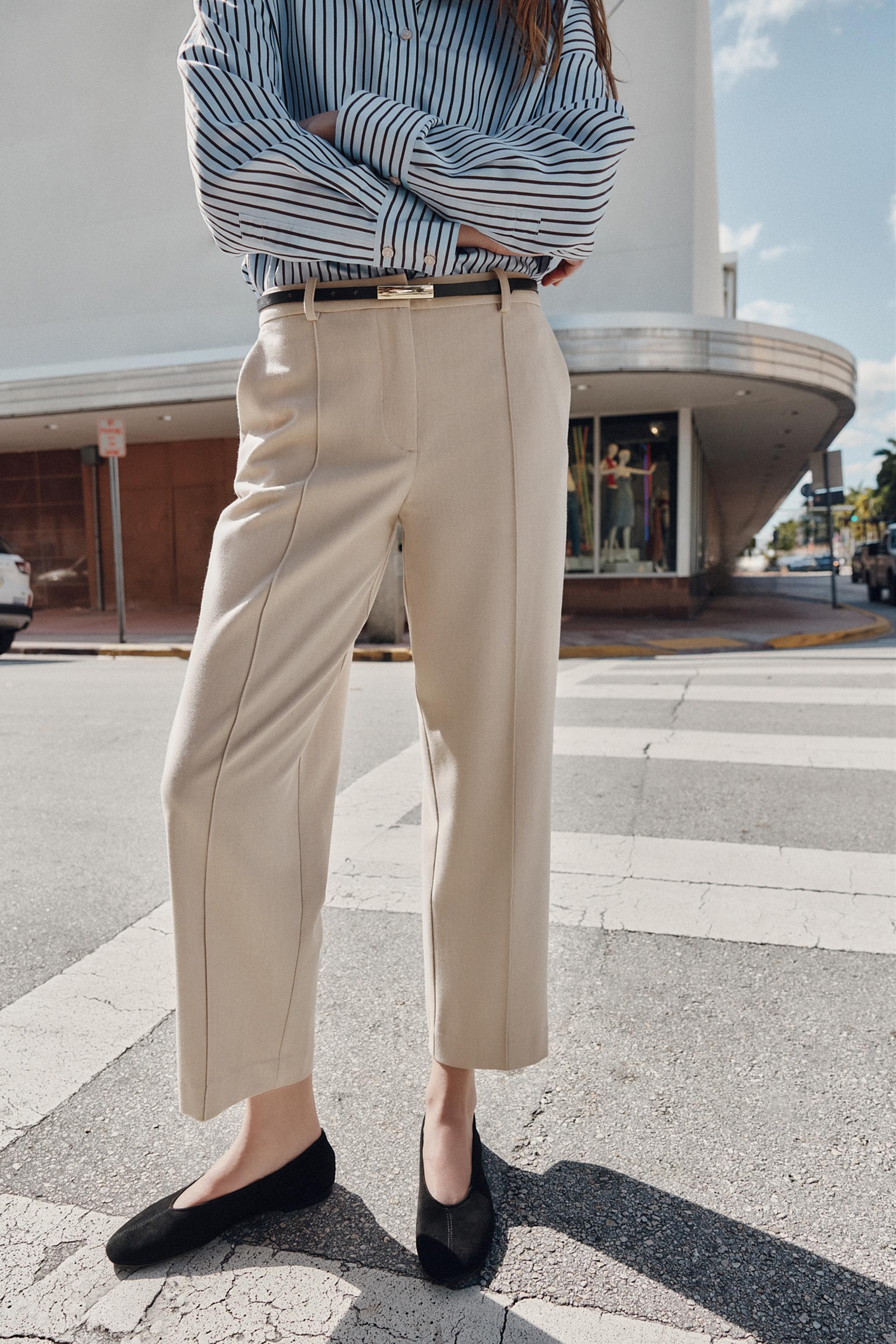 PANTALON DROIT À CEINTURE